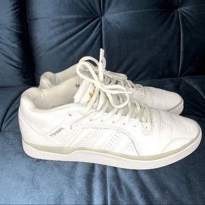 Adidas Tyshawn Triple White Size 11 Skate Shoe